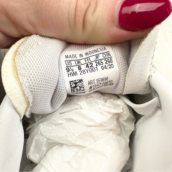 Adidas Advantage Sneaker Womens Holographic White Excellent 9.5 - Picture 7 of 7